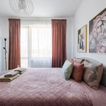 Chic Downtown Flat * Várna
